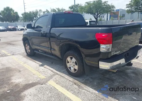 2007 Toyota Tundra Base V6 z USA, uszkodzony, nr VIN 5TFJU52107X002439